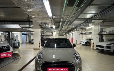 MINI Hatch, 2019 год, 2 300 000 рублей, 2 фотография