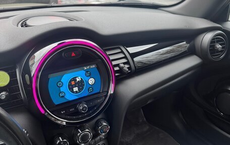 MINI Hatch, 2019 год, 2 300 000 рублей, 10 фотография