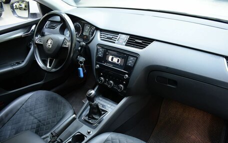 Skoda Octavia, 2019 год, 1 400 000 рублей, 18 фотография