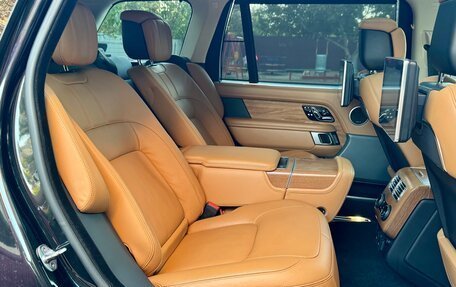 Land Rover Range Rover IV рестайлинг, 2018 год, 5 950 000 рублей, 34 фотография