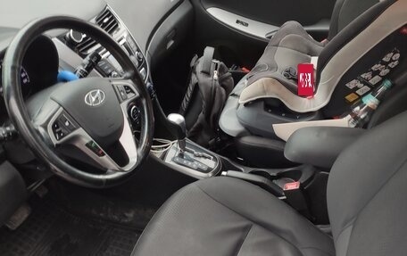 Hyundai Solaris II рестайлинг, 2016 год, 910 000 рублей, 2 фотография