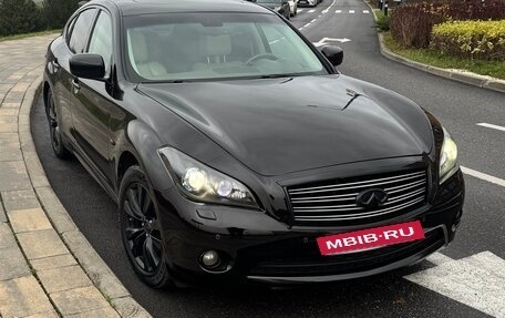 Infiniti M, 2011 год, 2 050 000 рублей, 2 фотография
