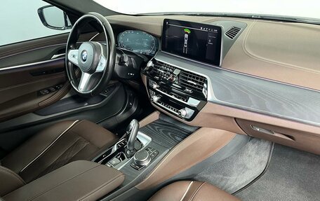 BMW 5 серия, 2023 год, 5 299 000 рублей, 14 фотография