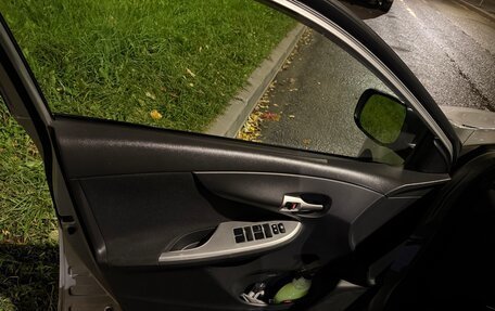 Toyota Corolla, 2011 год, 1 100 000 рублей, 8 фотография