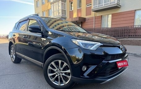 Toyota RAV4, 2017 год, 3 190 000 рублей, 1 фотография
