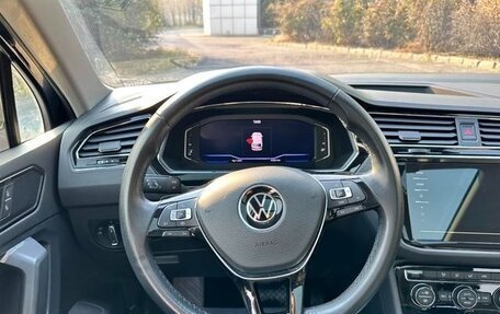 Volkswagen Tiguan II, 2021 год, 1 870 000 рублей, 9 фотография