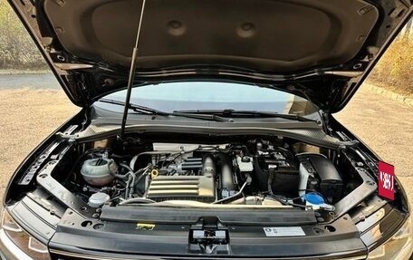 Volkswagen Tiguan II, 2021 год, 1 870 000 рублей, 17 фотография