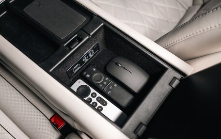 Mercedes-Benz V-Класс, 2023 год, 11 800 000 рублей, 12 фотография