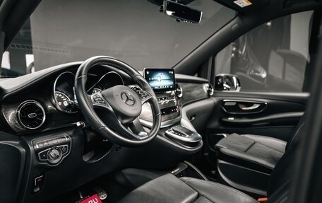 Mercedes-Benz V-Класс, 2023 год, 11 800 000 рублей, 23 фотография