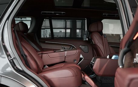 Land Rover Range Rover IV рестайлинг, 2025 год, 28 000 000 рублей, 12 фотография