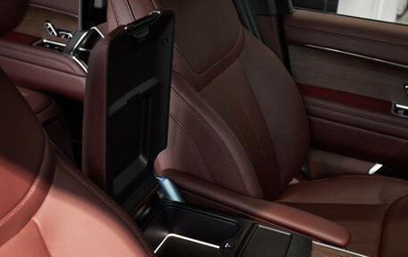 Land Rover Range Rover IV рестайлинг, 2025 год, 28 000 000 рублей, 22 фотография