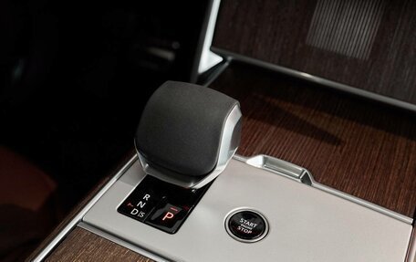 Land Rover Range Rover IV рестайлинг, 2025 год, 28 000 000 рублей, 23 фотография