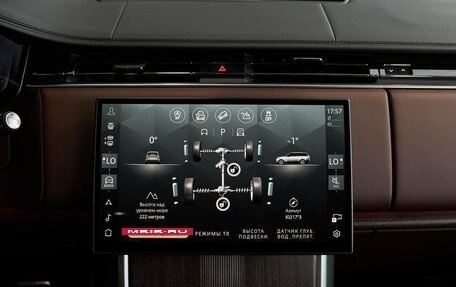 Land Rover Range Rover IV рестайлинг, 2025 год, 28 000 000 рублей, 19 фотография