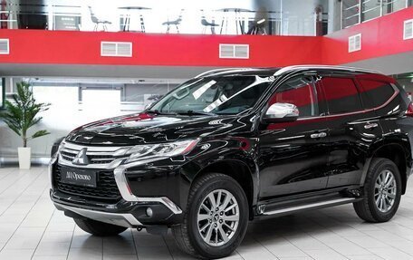 Mitsubishi Pajero Sport III рестайлинг, 2018 год, 2 449 000 рублей, 5 фотография