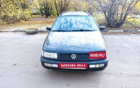 Volkswagen Passat B4, 1995 год, 300 000 рублей, 3 фотография