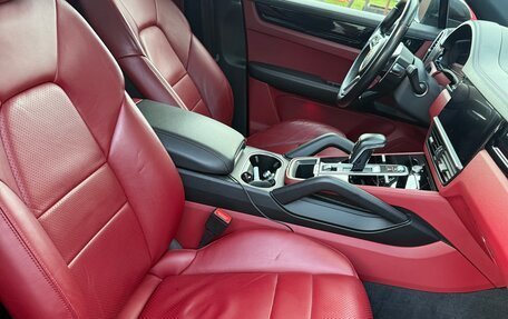 Porsche Cayenne III, 2018 год, 6 500 000 рублей, 14 фотография