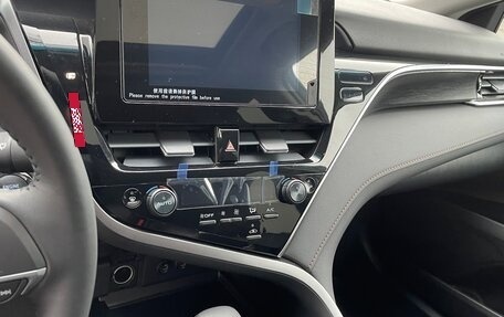 Toyota Camry, 2023 год, 3 800 000 рублей, 8 фотография