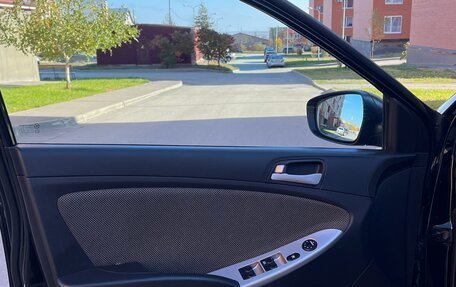 Hyundai Solaris II рестайлинг, 2012 год, 770 000 рублей, 10 фотография