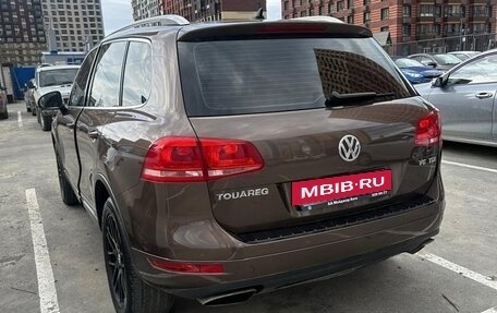 Volkswagen Touareg III, 2011 год, 1 800 000 рублей, 5 фотография
