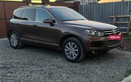 Volkswagen Touareg III, 2011 год, 1 800 000 рублей, 6 фотография