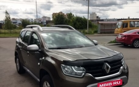 Renault Duster, 2021 год, 2 200 000 рублей, 2 фотография