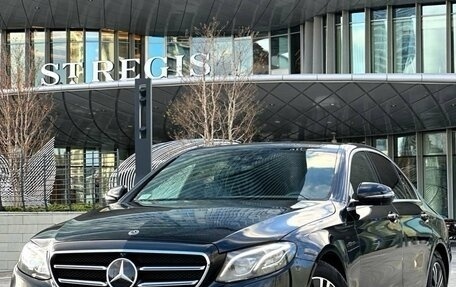 Mercedes-Benz E-Класс, 2019 год, 3 800 000 рублей, 2 фотография