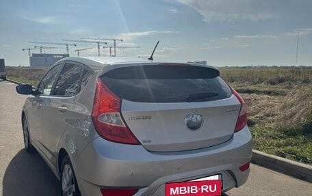 Hyundai Solaris II рестайлинг, 2012 год, 890 000 рублей, 2 фотография