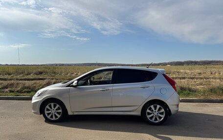 Hyundai Solaris II рестайлинг, 2012 год, 890 000 рублей, 6 фотография