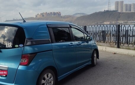 Honda Freed I, 2011 год, 945 000 рублей, 4 фотография