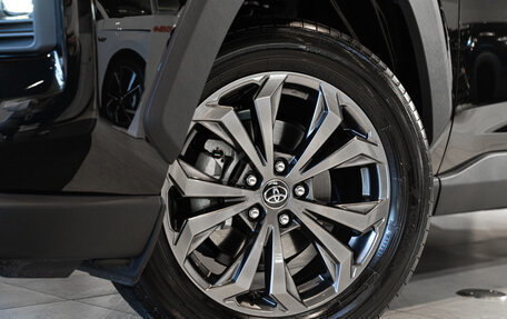 Toyota RAV4, 2025 год, 4 490 000 рублей, 11 фотография