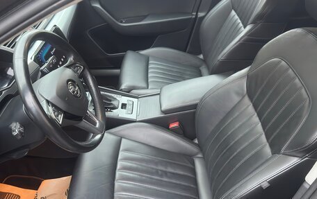 Skoda Superb III рестайлинг, 2017 год, 1 300 000 рублей, 10 фотография