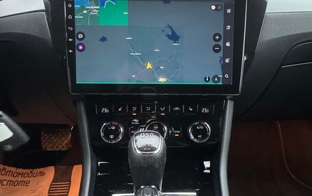 Skoda Superb III рестайлинг, 2017 год, 1 300 000 рублей, 17 фотография