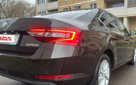 Skoda Superb III рестайлинг, 2017 год, 1 300 000 рублей, 26 фотография