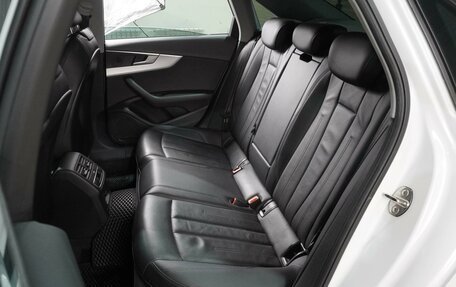 Audi A4, 2018 год, 2 349 000 рублей, 9 фотография