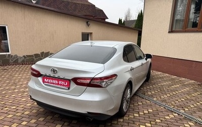 Toyota Camry, 2018 год, 3 100 000 рублей, 1 фотография