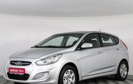Hyundai Solaris II рестайлинг, 2012 год, 697 000 рублей, 1 фотография