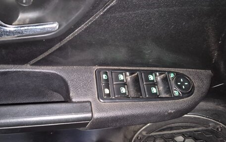 ЛуАЗ Patriot, 2015 год, 1 150 000 рублей, 15 фотография