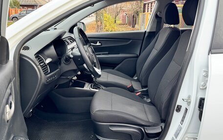 KIA Rio IV, 2019 год, 1 400 000 рублей, 19 фотография