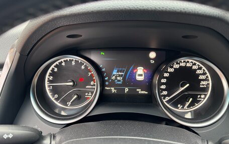 Toyota Camry, 2018 год, 3 100 000 рублей, 9 фотография