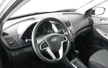 Hyundai Solaris II рестайлинг, 2012 год, 697 000 рублей, 5 фотография