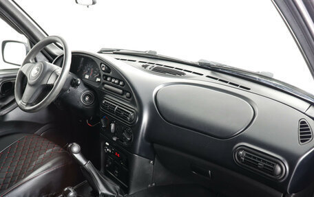 Chevrolet Niva I рестайлинг, 2016 год, 797 000 рублей, 10 фотография