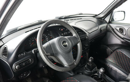 Chevrolet Niva I рестайлинг, 2016 год, 797 000 рублей, 9 фотография