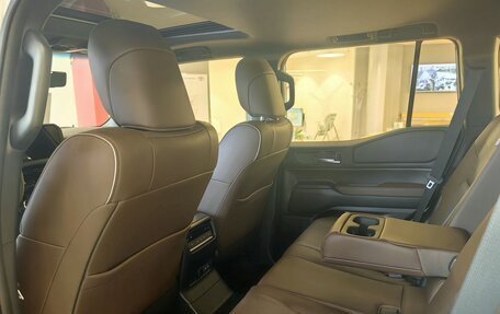 Toyota Land Cruiser Prado, 2024 год, 11 300 000 рублей, 8 фотография