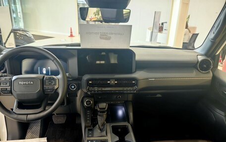 Toyota Land Cruiser Prado, 2024 год, 11 300 000 рублей, 10 фотография