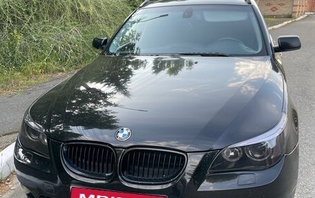 BMW 5 серия, 2004 год, 1 330 000 рублей, 1 фотография