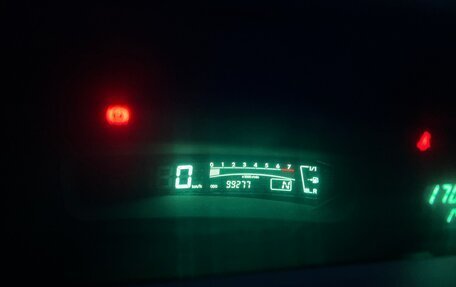 Toyota Yaris III рестайлинг, 2007 год, 595 000 рублей, 8 фотография