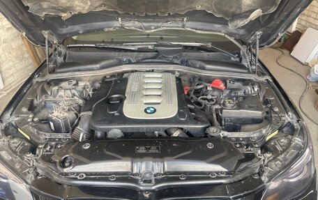 BMW 5 серия, 2004 год, 1 330 000 рублей, 14 фотография