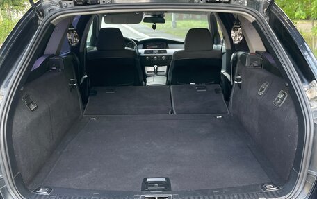 BMW 5 серия, 2004 год, 1 330 000 рублей, 12 фотография