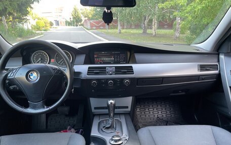 BMW 5 серия, 2004 год, 1 330 000 рублей, 21 фотография
