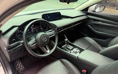 Mazda 3, 2021 год, 1 900 005 рублей, 21 фотография